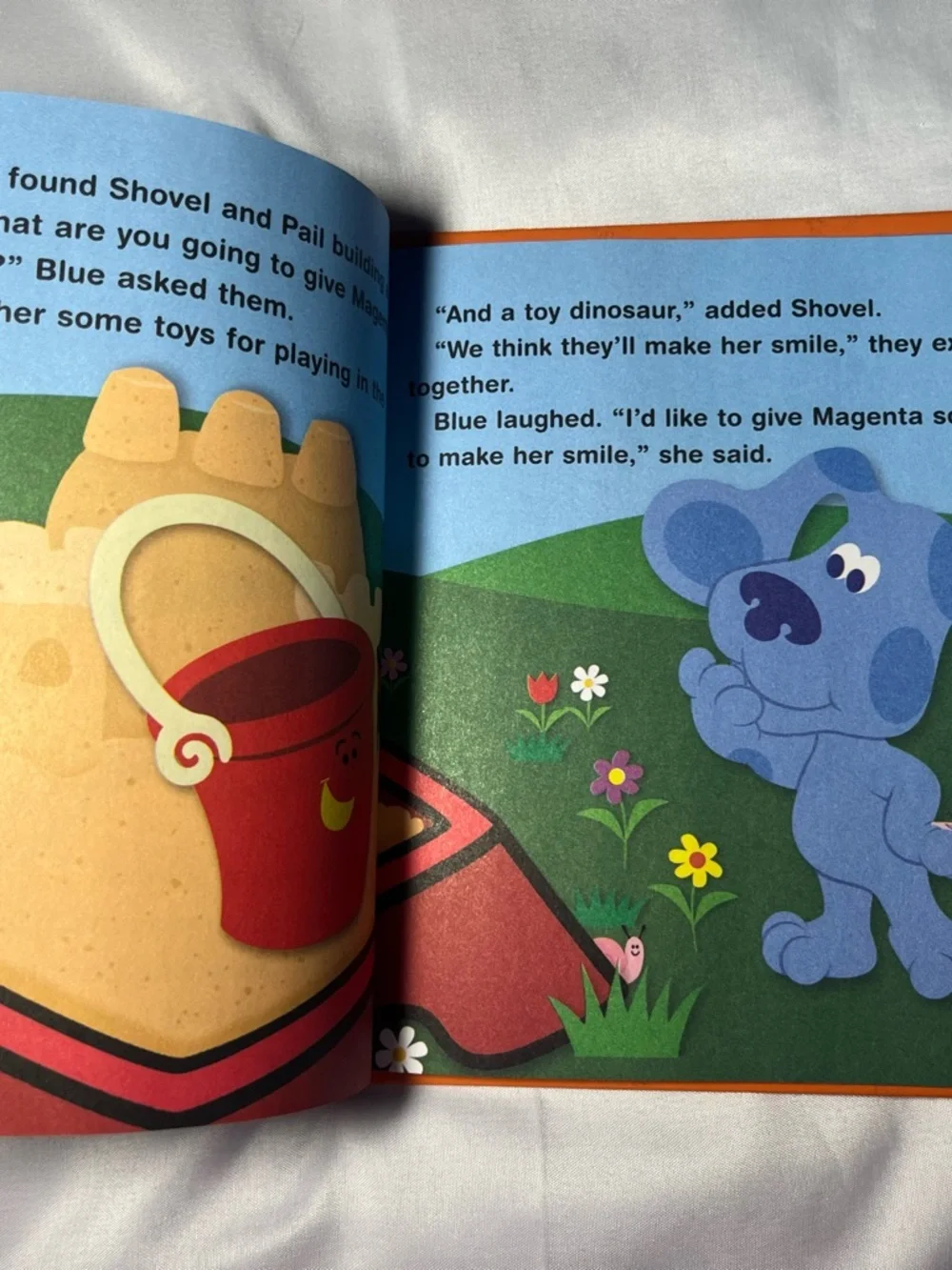 Vtg 2002 Blue’s Clues Blue’s Perfect Present HC Book Nick Jr Kids‎ Story